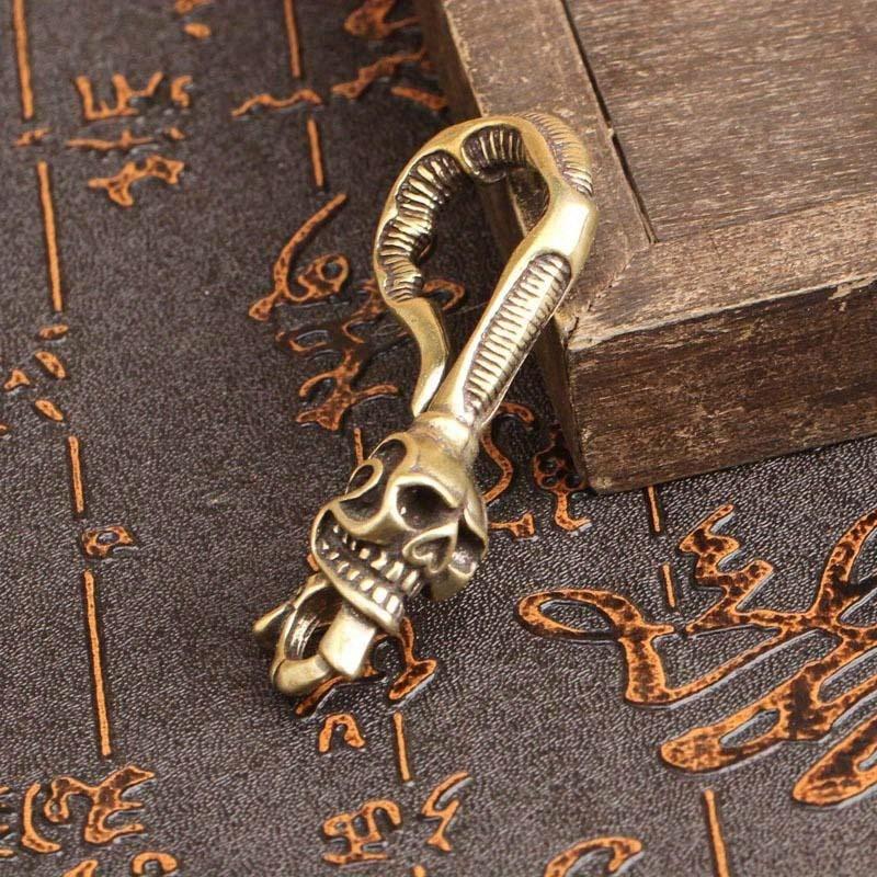 1Pc Solid Brass Keychain Skull - Antique Brass Hook 评论和价格